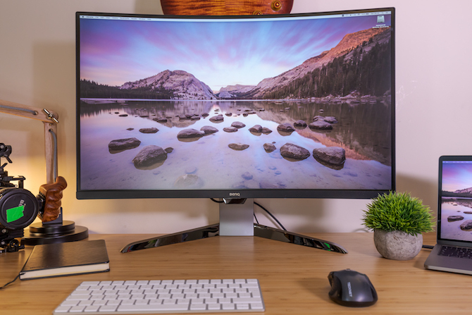 „BenQ EX3203R“ monitorius