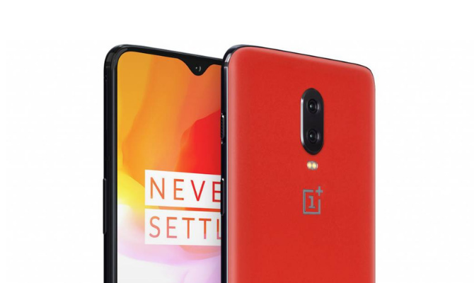 „OnePlus 6T“ ašaros įpjova