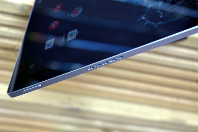 „MakeUseOf“ peržiūra „Google Pixel C“ šoniniame rodinyje