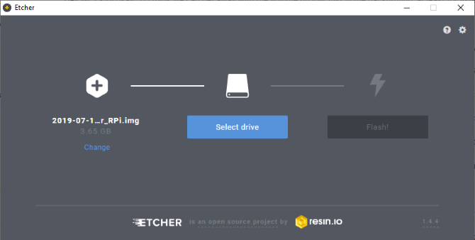 Įdiekite „Emby Theatre“ ant Raspberry Pi su Etcher