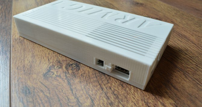80-ųjų išgyvenimas: „ARMIGA Amiga“ emuliatorius Apžvelkite „muo“ techninės apžvalgos „armiga“ pusę