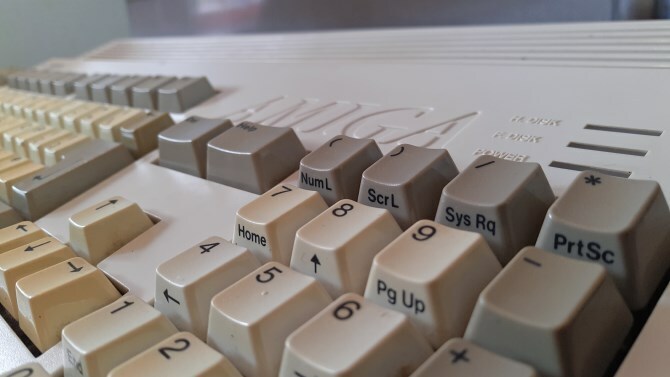 „Commodore Amiga 1200“