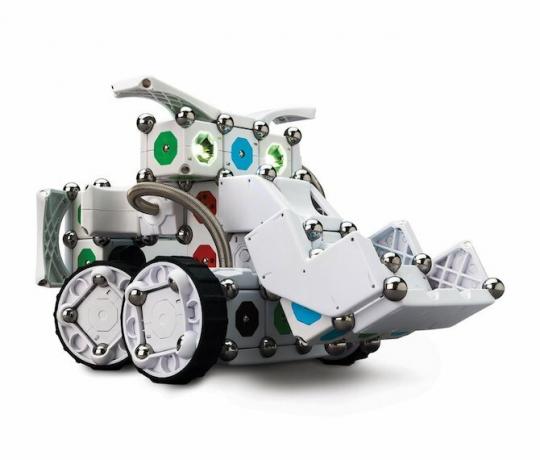10 namų robotų, kuriuos turite pamatyti, kad patikėtumėte „MOSS Exofabulatronixx 5200“