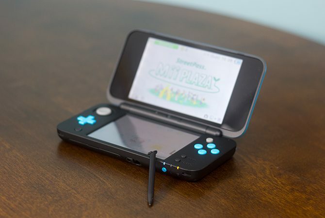 Naujasis „Nintendo 2DS XL“ yra puiki konsolė su kvailu pavadinimu „New2DSXL5 670x450“