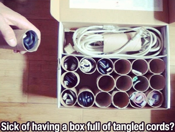 „Instagram-Life-Hacks-WC-paper-roll-cord-coil-dock“