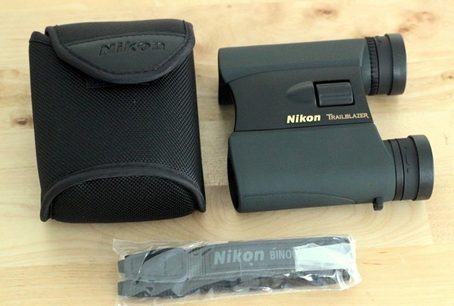 „nikon“ žiūronai