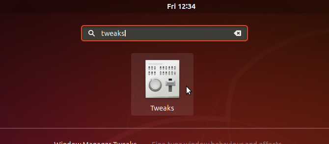 Ieškokite ir atidarykite Tweaks